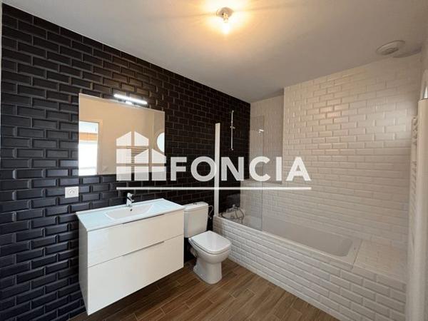 Location Appartement 4 pièces 90 m² - 3 RUE COLETTE Wittenheim 68270