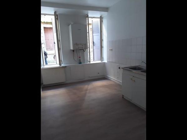 Appartement 3 pièces 62 m² à Sedan 34 RUE DE L'HORLOGE 08200 à louer