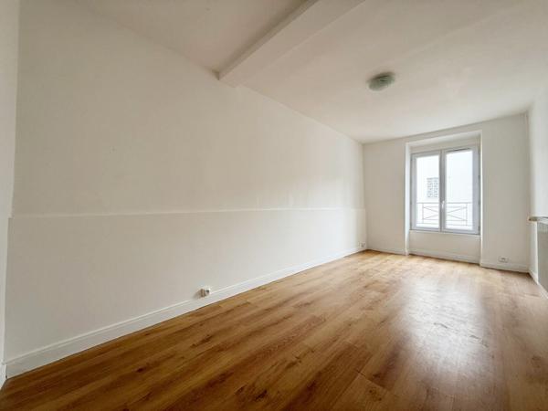 Maison Montesson 5 pièce(s) 68 m2