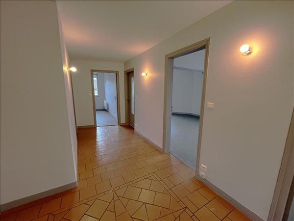 Appartement à louer |  COUZEIX |  3 pièces | 96 m²
