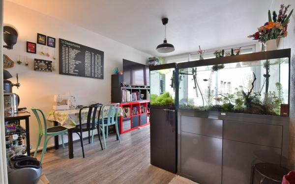 Appartement à vendre    3 pièces •  Cenon