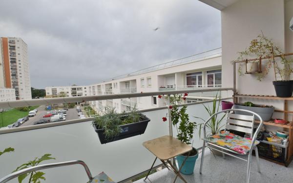 Appartement à vendre    3 pièces •  Cenon