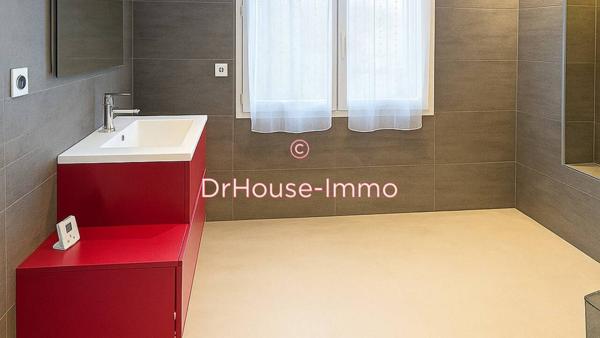 Maison à louer 4 pièces de 143 m²