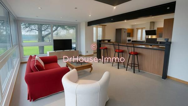 Maison à louer 4 pièces de 143 m²