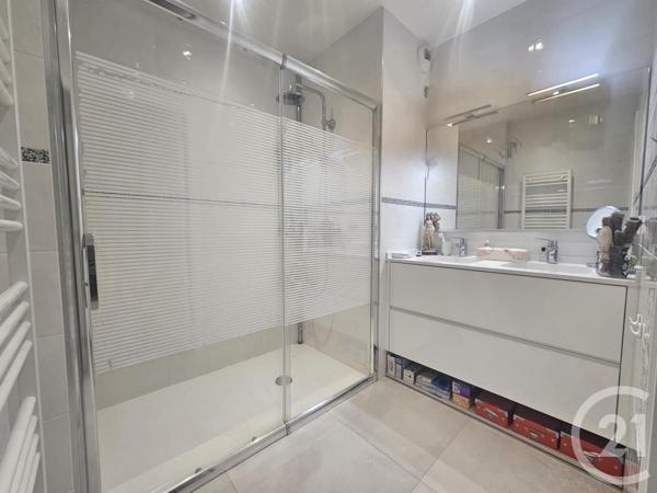 Appartement F3 à vendre  3 pièces - 70,35 m2 ST MAUR DES FOSSES - 94