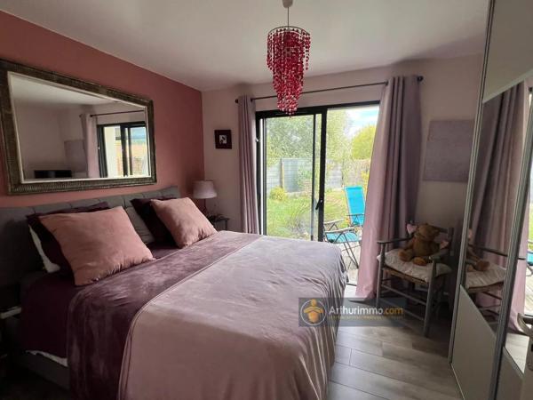Vente                                                      Appartement
                        
                     4 pièces                      69 m2                     à Saint-Jean-de-Monts