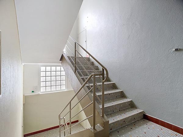 SPECIAL INVESTISSEUR - Appartement vendu loue a Brive La Gaillarde 79.54 m2 - 3 chambres - Garage - parking