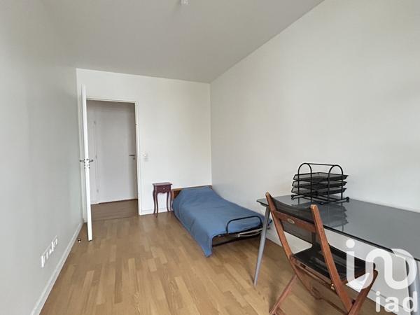 Appartement 3 pièces de 79 m² à Montreuil (93100)