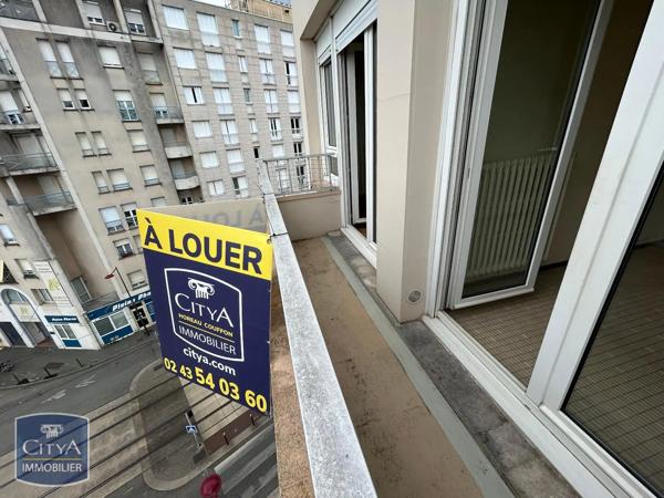 Appartement à louer 2 pièces 52.32m² Le Mans (72000)