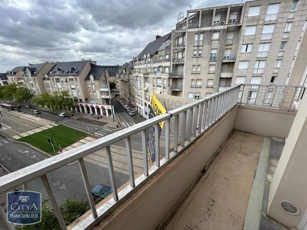 Appartement à louer 2 pièces 52.32m² Le Mans (72000)