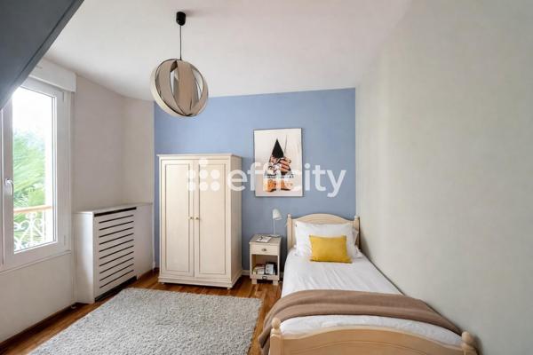 Maison 5 pièces - 175 m² Exclusivité efficity