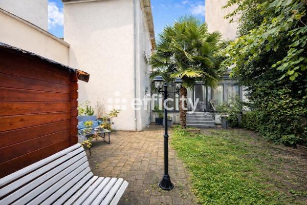 Maison 5 pièces - 175 m² Exclusivité efficity