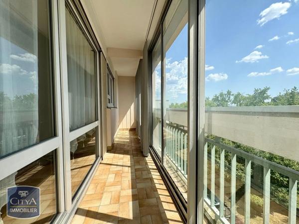 Appartement à louer 5 pièces 88.08m² Limoges (87000)