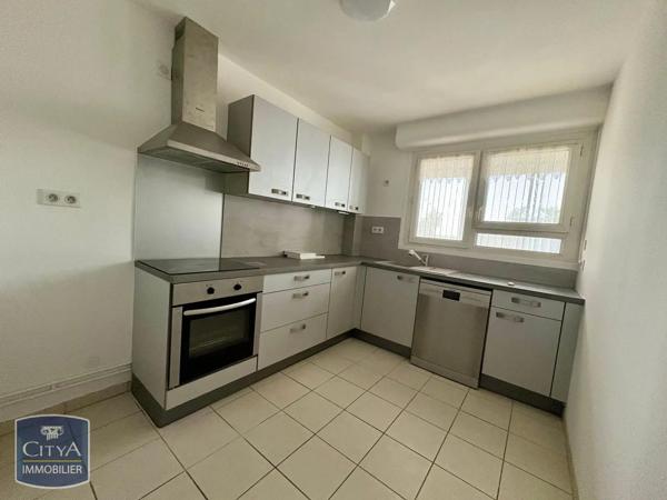 Appartement à louer 5 pièces 88.08m² Limoges (87000)