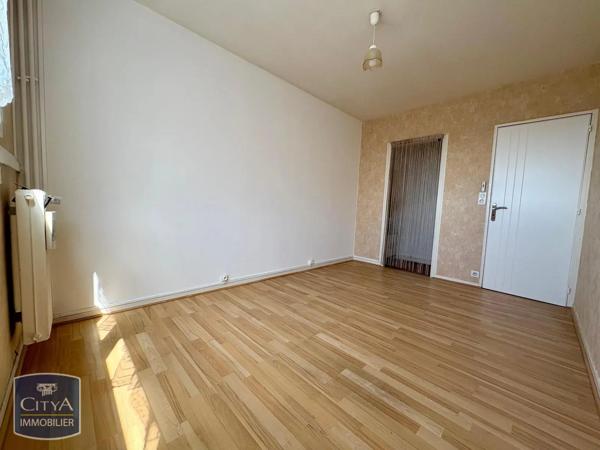 Appartement à louer 5 pièces 88.08m² Limoges (87000)