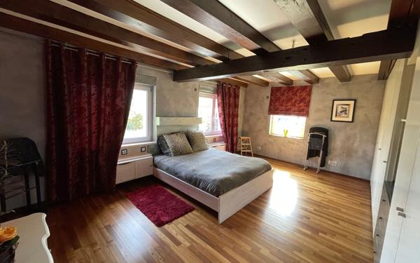 Maison à vendre    5 pièces • 241 m2 Kilstett