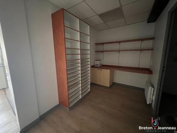 Local professionnel centre ville de Mayenne