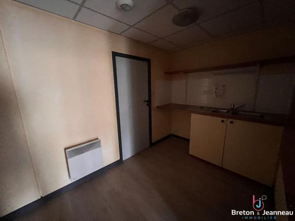 Local professionnel centre ville de Mayenne
