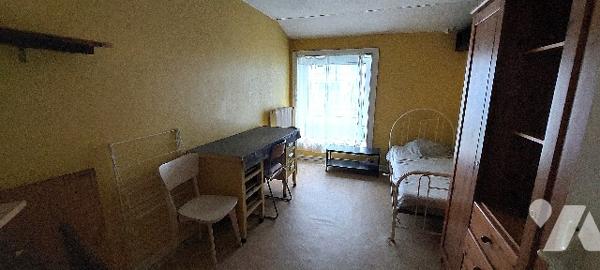 Triolo - Maison à rénover - 5 chambres - Garage- 200 000 €