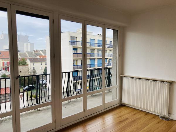 Clamart (92140) A louer : En plein centre de Clamart - Appartement de 4 Pièces non meublé de 81m² avec emplacement de parking