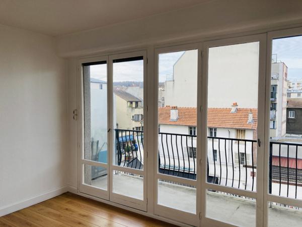 Clamart (92140) A louer : En plein centre de Clamart - Appartement de 4 Pièces non meublé de 81m² avec emplacement de parking