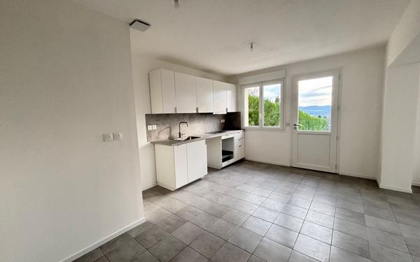 Appartement à louer    3 pièces • 59,86 m2 Château-Thierry