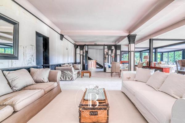 Fontainebleau, Propriété 15 Chambres -  800 m² à vendre