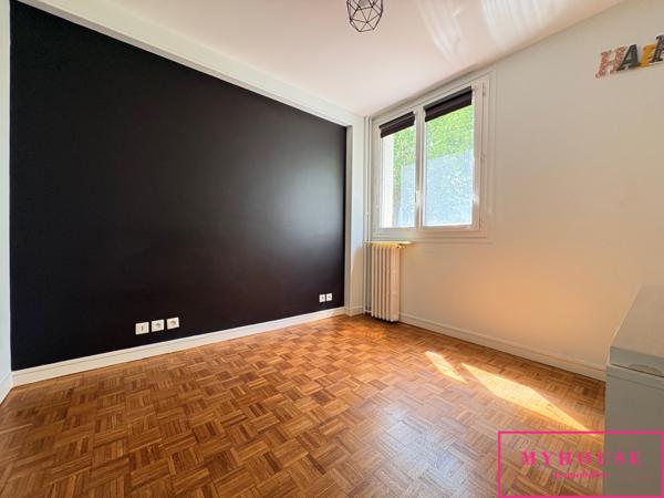 Appartement
                                                                                                                                                                                                                                                                                                                        4 pièce(s)                                                                                                                                                                                                          3 chambre(s)                                                                                                                                                                                                          66.1  m²