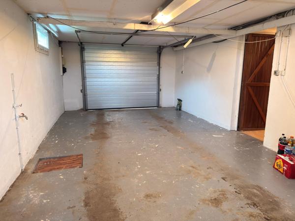 Maison de 1970 de 158 m2 rénovée, 4 ch, terrain de 1162 m2