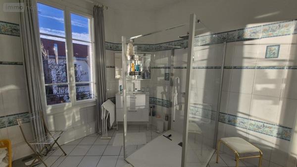 Maison à vendre à Vichy dans l'Allier (03200), ref : 03019-159