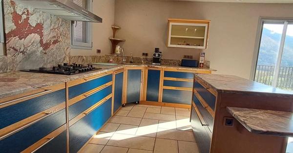 Maison sur les hauteurs d'Ancizan