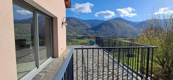 Maison sur les hauteurs d'Ancizan