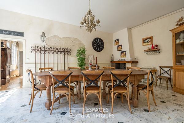 Propriété de caractère avec local commercial et chambres d’hôtes face au Château de Langeais