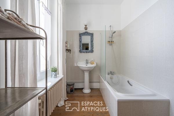 Propriété de caractère avec local commercial et chambres d’hôtes face au Château de Langeais