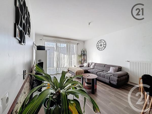 Appartement F3 à vendre  3 pièces - 58,45 m2 LIEUSAINT - 77