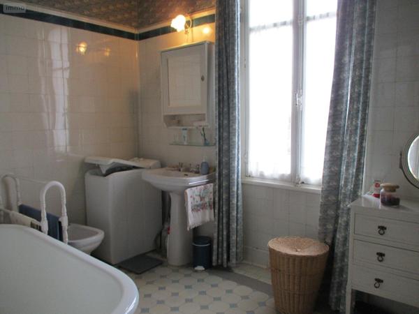 Maison de maître à vendre à Chabris dans l'Indre (36210), ref : 07