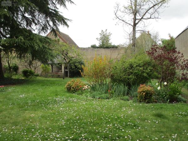 Maison de maître à vendre à Chabris dans l'Indre (36210), ref : 07