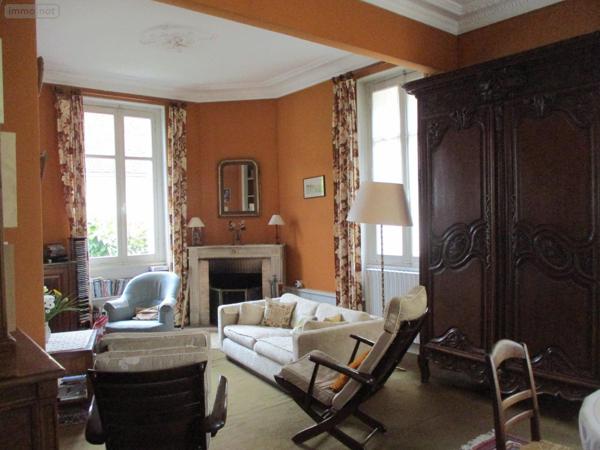 Maison de maître à vendre à Chabris dans l'Indre (36210), ref : 07