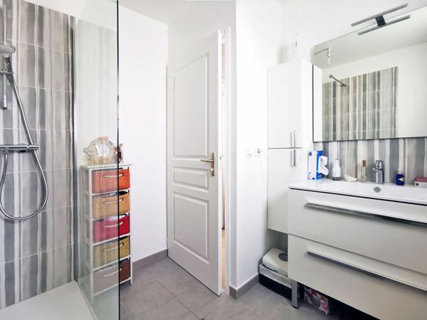 Magny-les-Hameaux (78114) Maison 4P en excellent état avec jardin sud proche toute commodités