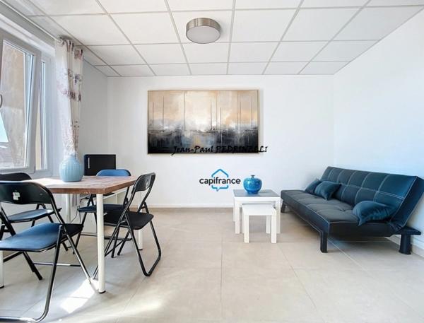 Lyon 8e Appartement T3 de 55 m², balcon avec belle vue dégagée - Tram T6 connexion Metro B et D