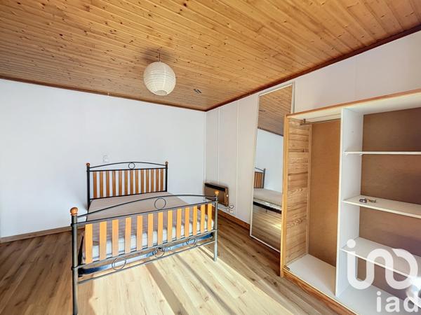 apartment rental 5 rooms 93 m² Nantes