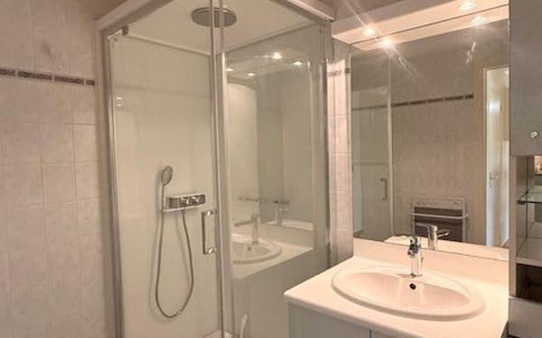 Appartement à louer    2 pièces • 46,23 m2 Saint-Genis-Laval