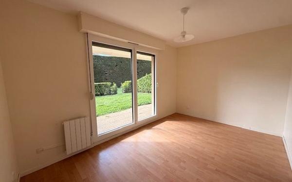 Appartement à louer    2 pièces • 46,23 m2 Saint-Genis-Laval