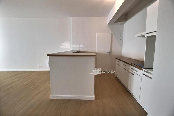 Grand T2 – 70m² – Niort Hyper Centre + Parking