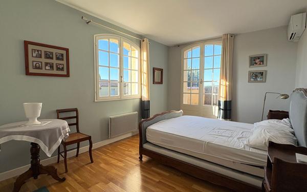 Maison à vendre    5 pièces • 135,62 m2 Villeneuve-lès-Avignon