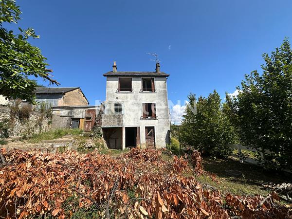 Vente maison à rénover de 61.58 m² avec 2 chambres, jardin à Montval-sur-Loir (72500)