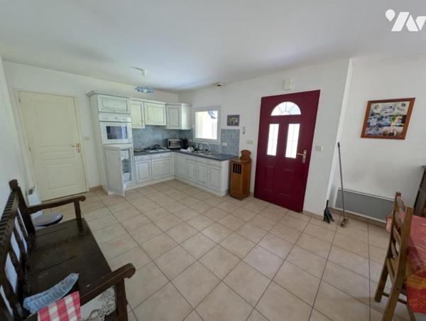 LANNION – Maison de plain-pied en excellent état, proche du centre-ville
