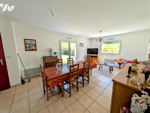 LANNION – Maison de plain-pied en excellent état, proche du centre-ville