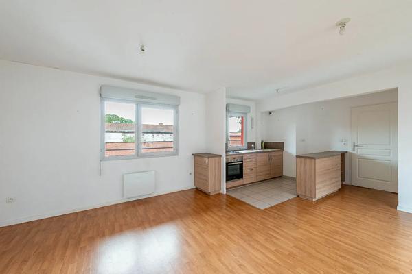 Appartement à vendre 3 pièces 58.3m² Saint-Amand-les-Eaux (59230)