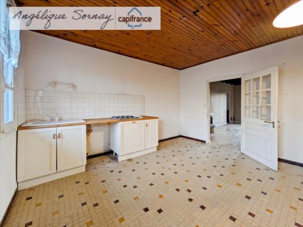 Maison à rénover entièrement – Fort potentiel – Chapelle-Voland (Jura)